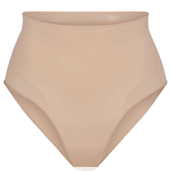 NWOB SKIMS SEAMLESS SCULPT MID WAIST BRIEF - Picture 1 of 4
